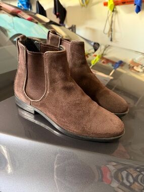 Coach Men's Brown Suede Chukka Chelsea Boots